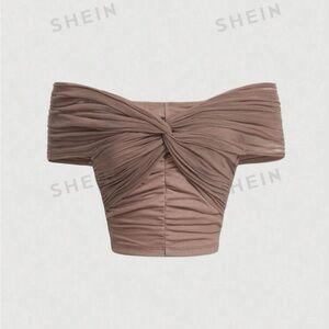 Off shoulder twist ruched top